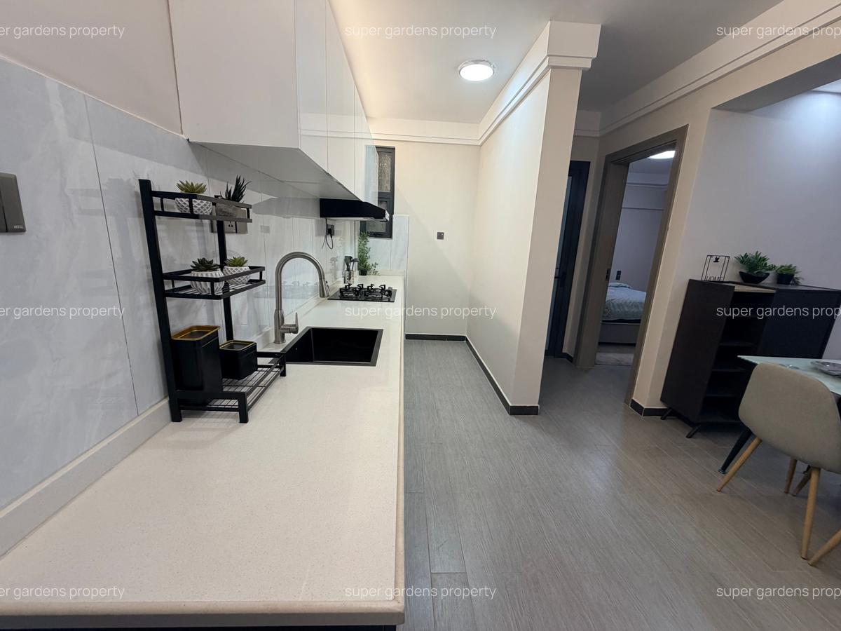 Serviced 2 Bed Apartment with En Suite at Wood Avenue - 3