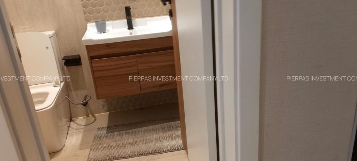 Serviced 3 Bed Apartment with En Suite in Westlands Area - 18