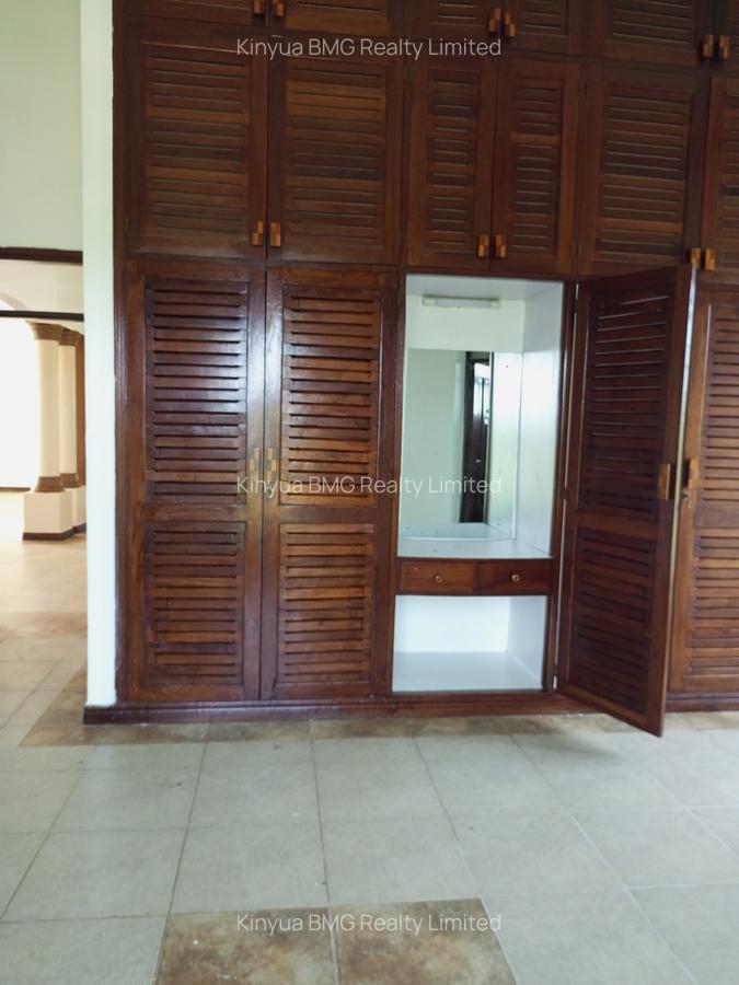 3 Bed Apartment with En Suite in Nyali Area - 4