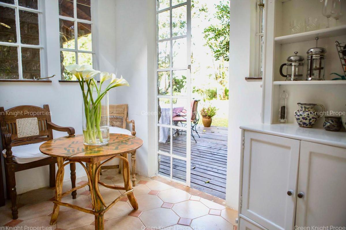 Serviced 2 Bed Apartment with En Suite in Karen - 11