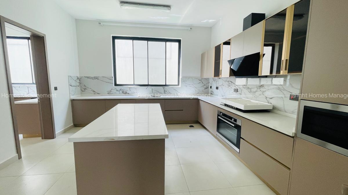 5 Bed Townhouse with Staff Quarters in Lavington - 5