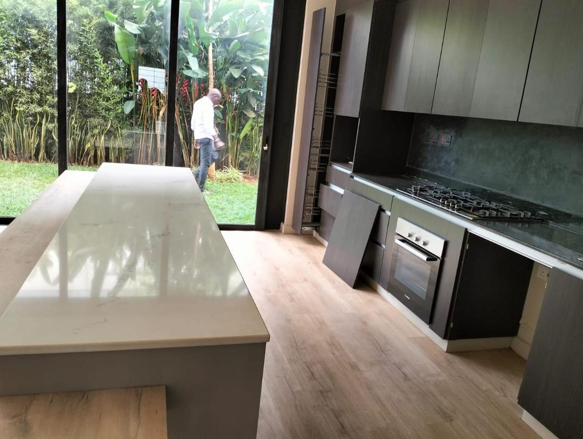 4 Bed Townhouse with Swimming Pool in Kiambu Road - 9