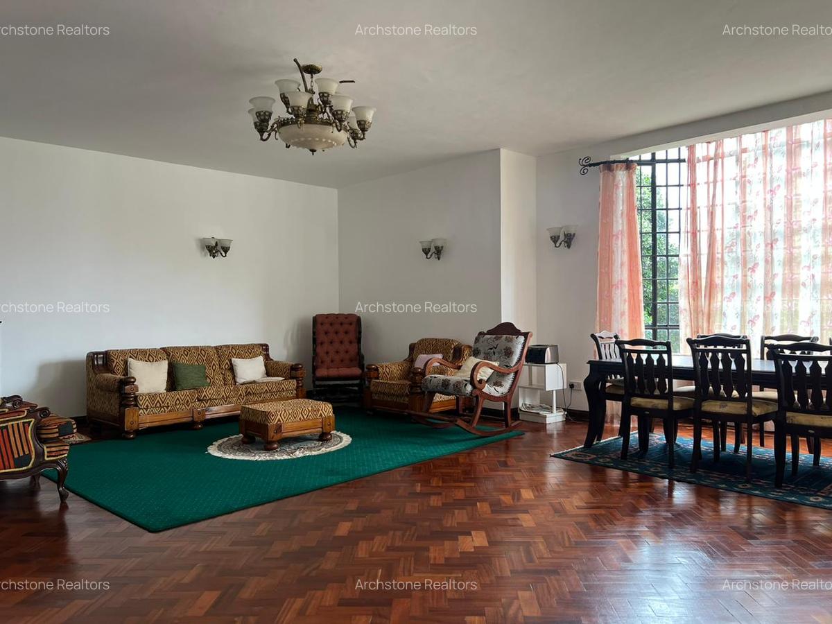 6 Bed House with Garden in Runda - 2