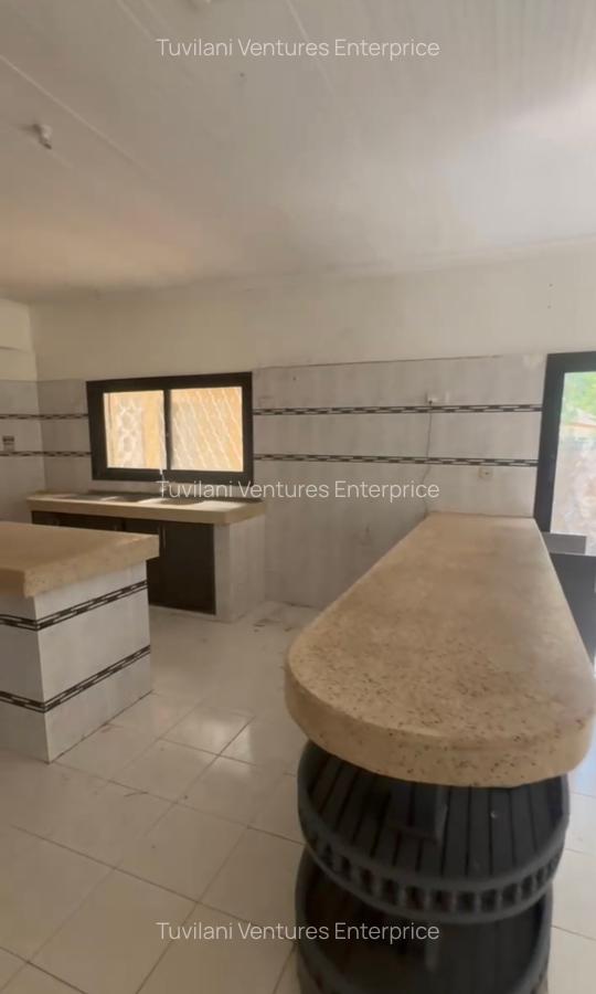 5 Bed House with En Suite at Nyali Mombasa - 7