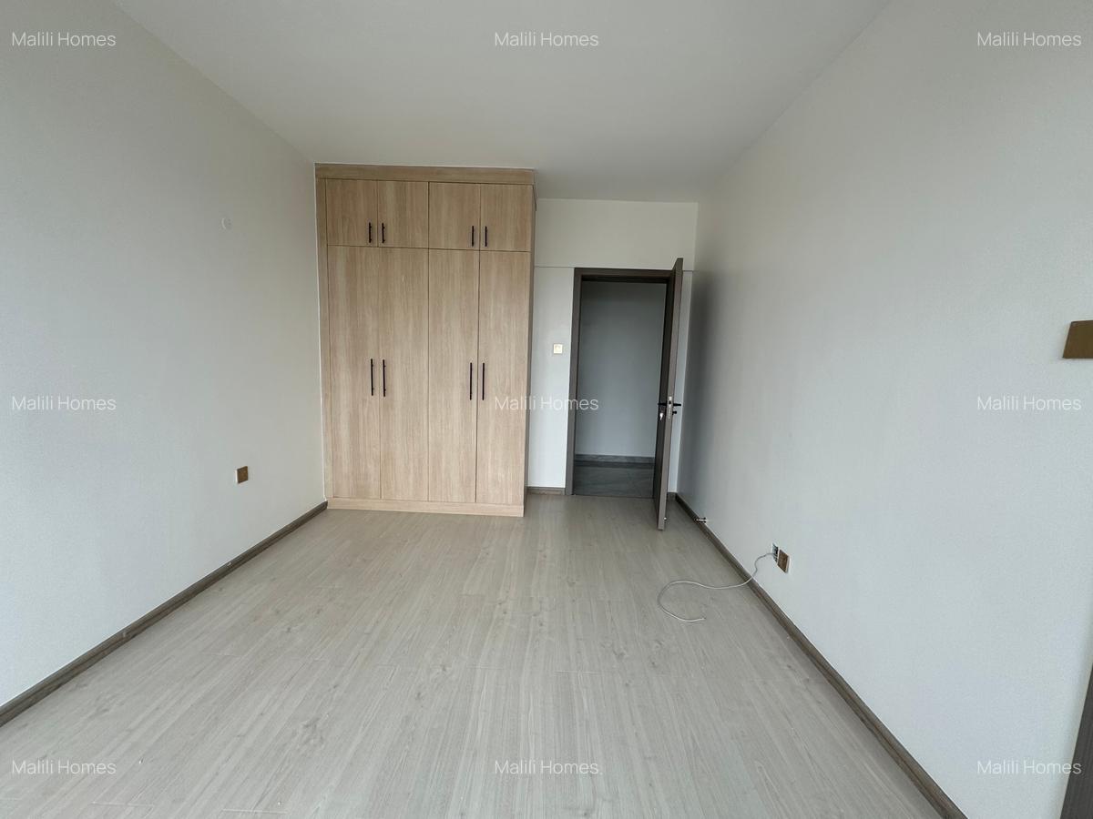 4 Bed Apartment with En Suite in Kilimani - 6