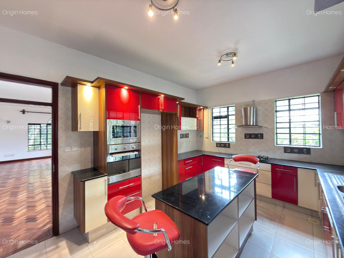 5 Bed Townhouse with En Suite at Kitisuru - 8