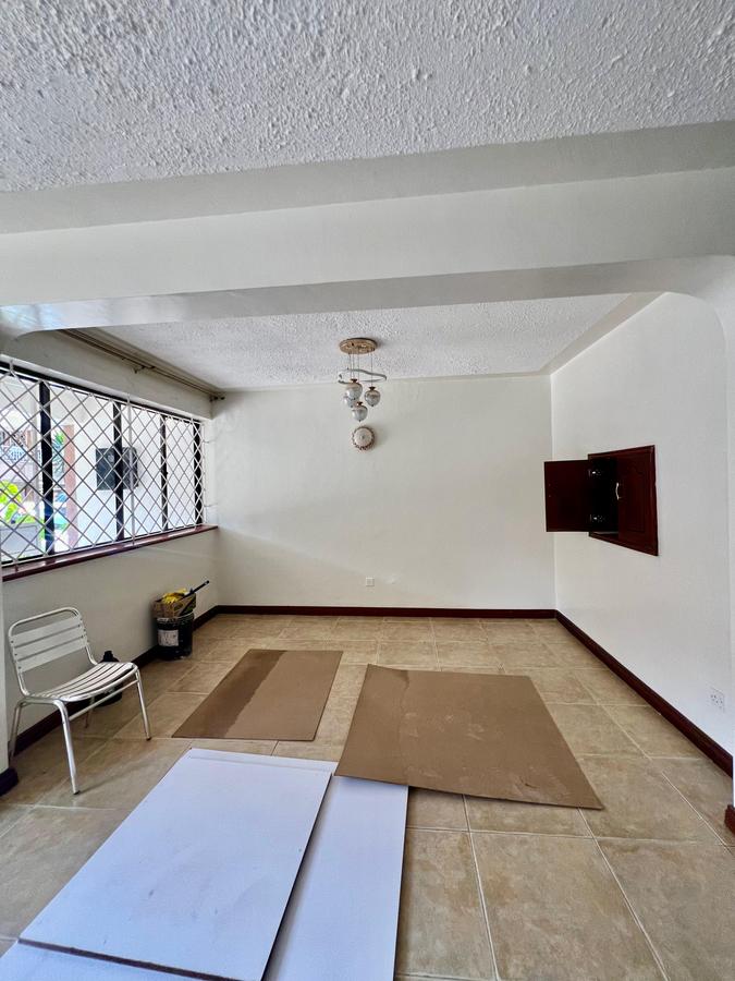 4 Bed Townhouse with Staff Quarters in Kileleshwa - 10