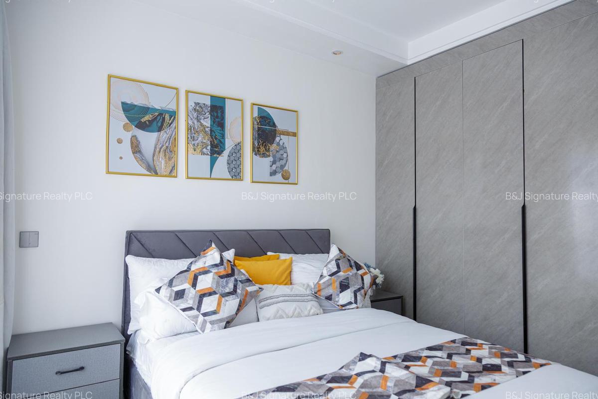 Furnished 3 Bed Apartment with En Suite in Riverside - 13