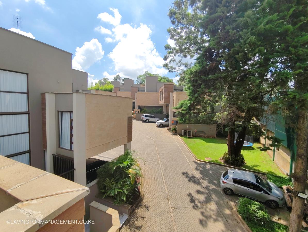 4 Bed Townhouse with En Suite at Chalbi Drive - 8