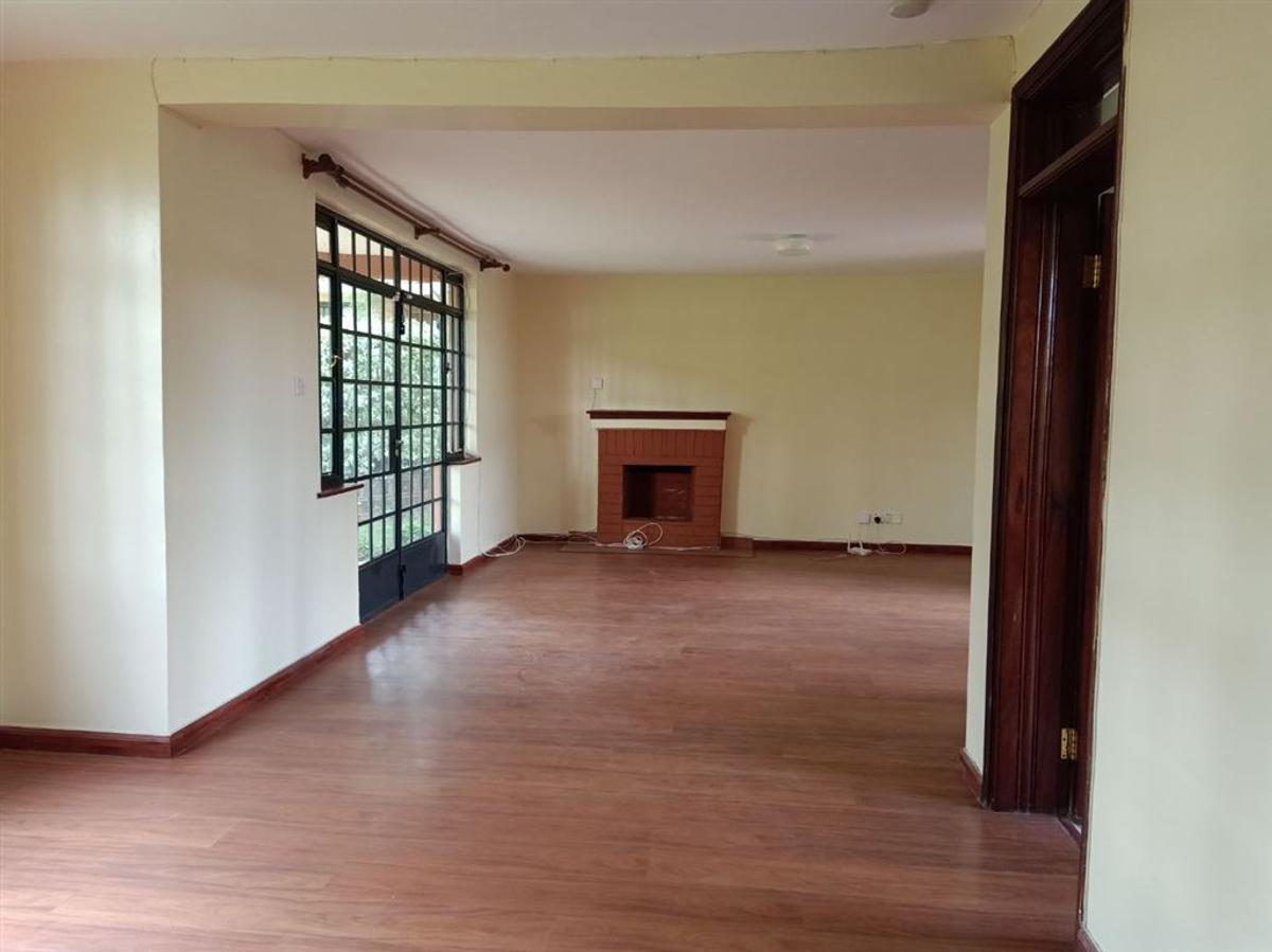 4 Bed House with En Suite at Fourways Junction Estate - 2