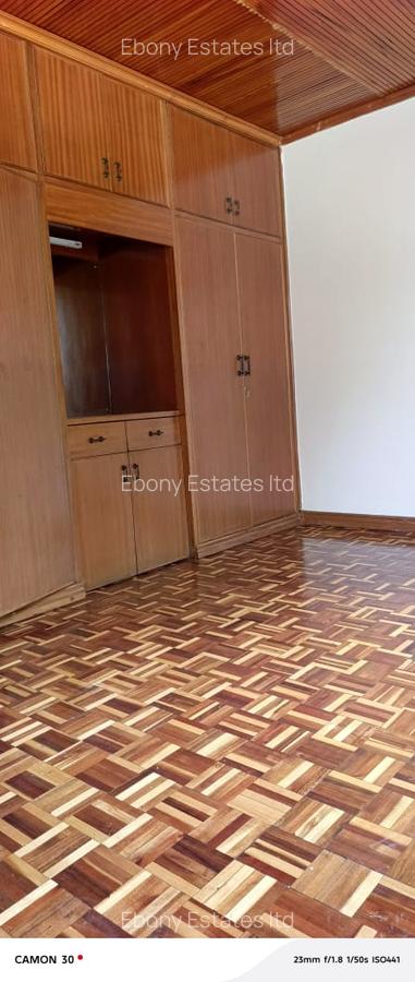 4 Bed Townhouse with En Suite in Lavington - 2