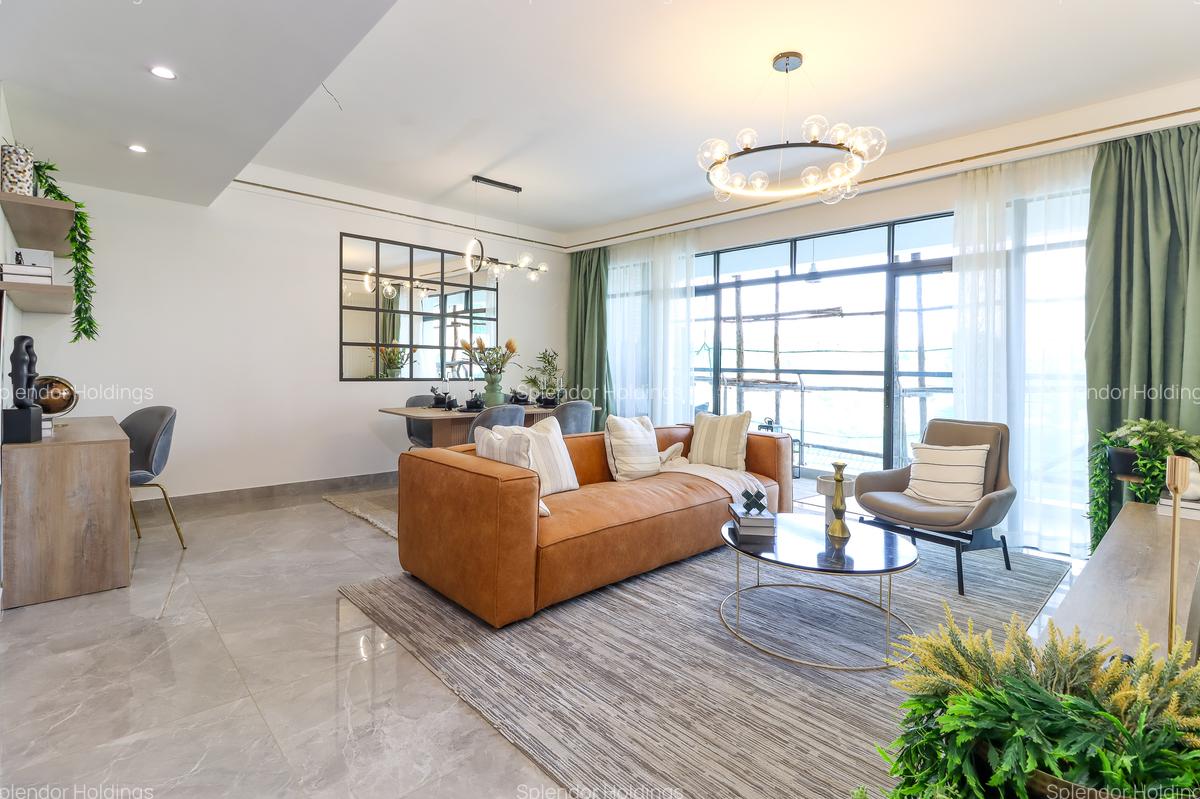 2 Bed Apartment with En Suite in Lavington - 2