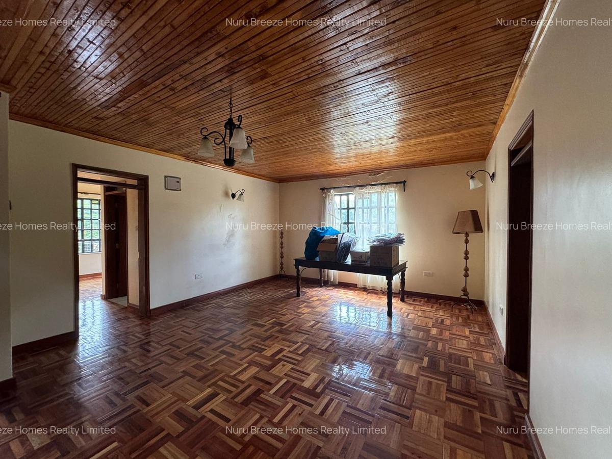 4 Bed House with En Suite in Runda - 6