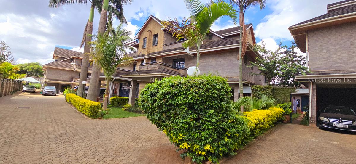 5 Bed Townhouse with En Suite at Convent Drive - 2