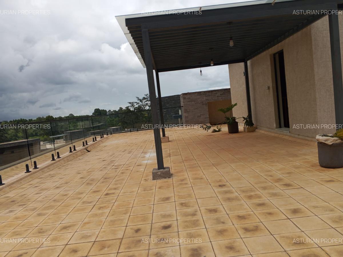4 Bed Townhouse with En Suite in Westlands Area - 12
