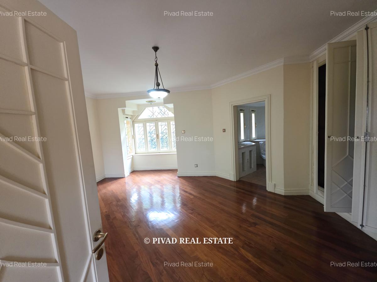 5 Bed House with Swimming Pool in Muthaiga - 10