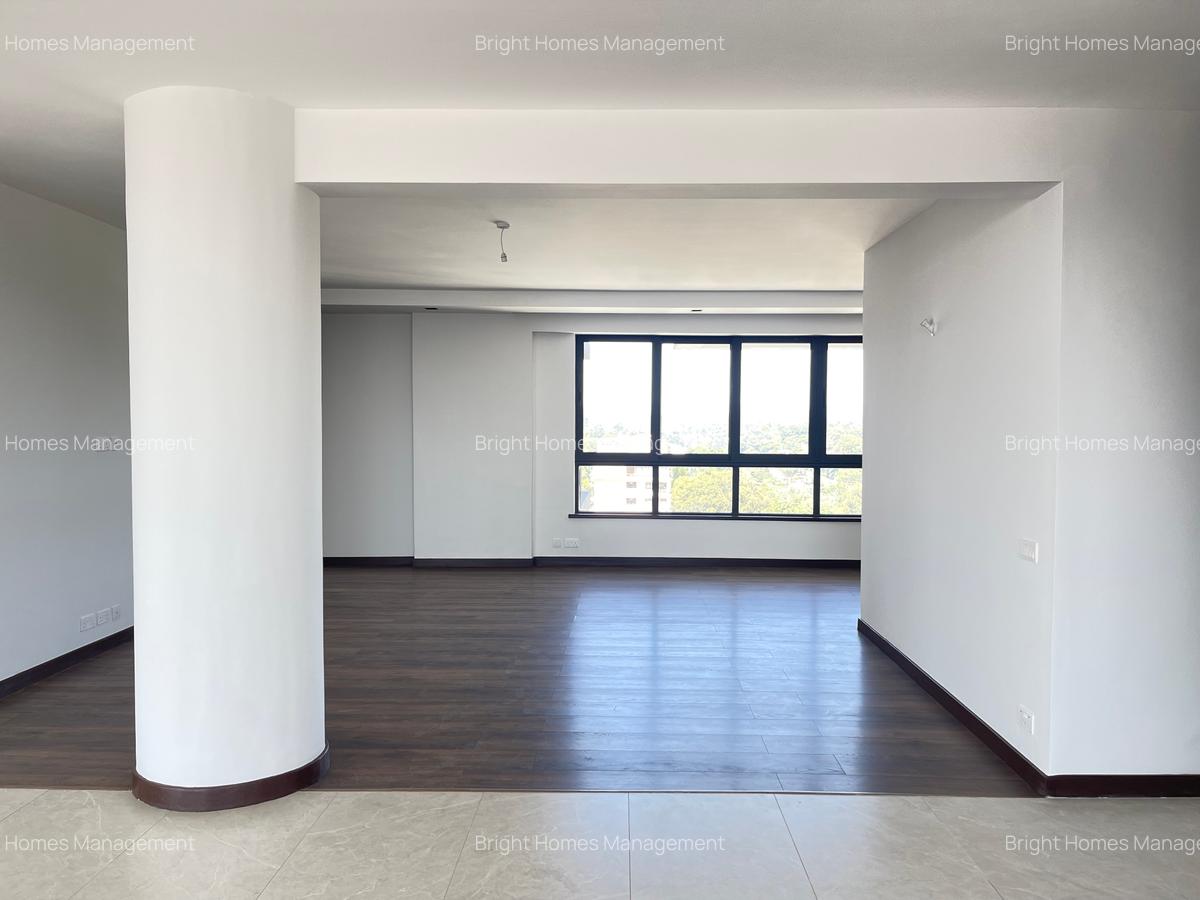 4 Bed Apartment with En Suite in Westlands Area - 9