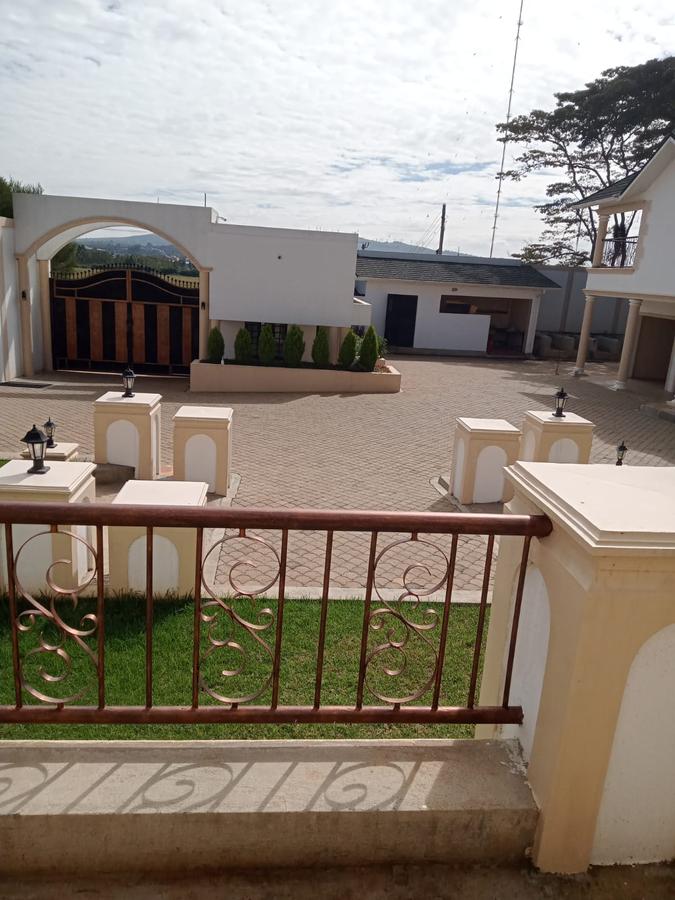 5 Bed House with En Suite at Mutero Road - 3