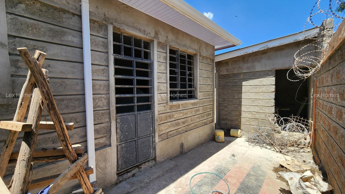 3 Bed House with En Suite at Acacia - 6