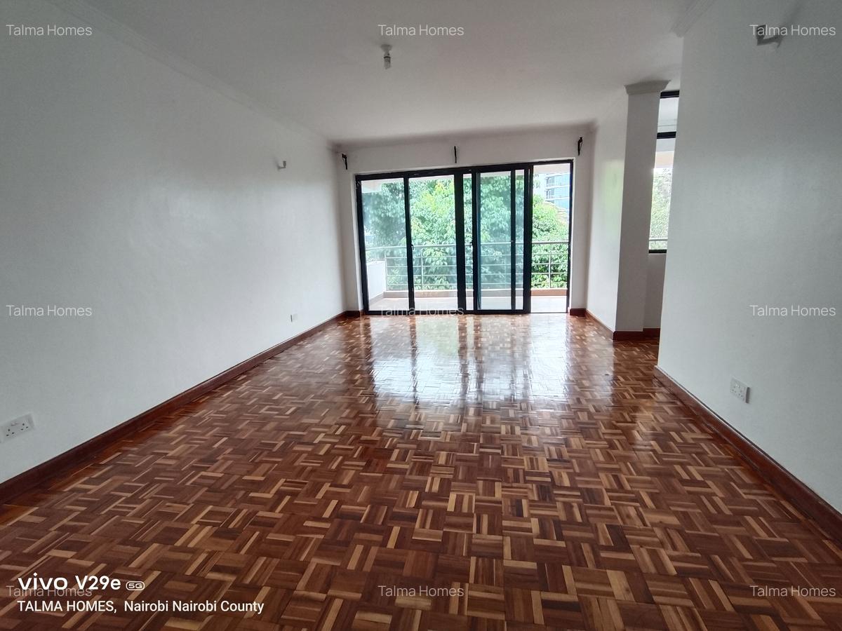 3 Bed Apartment with En Suite at Mpaka Road - 6