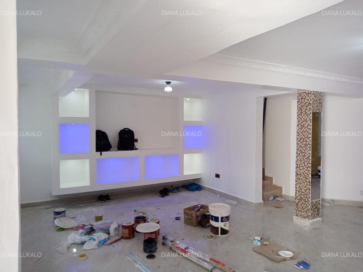 4 Bed Townhouse with En Suite at Greenfield - 2