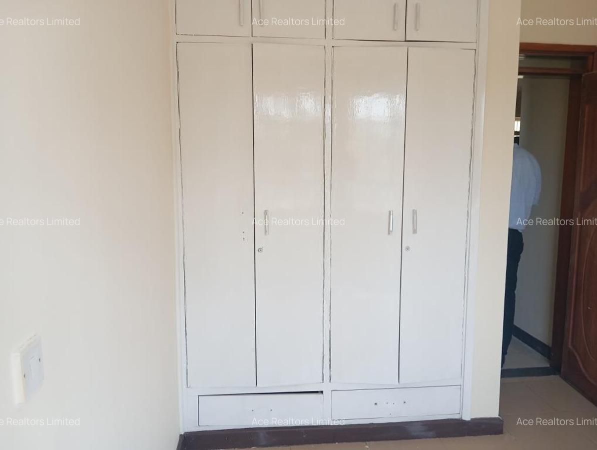 2 Bed Apartment with En Suite at Near Nairobi West Hospital - 10