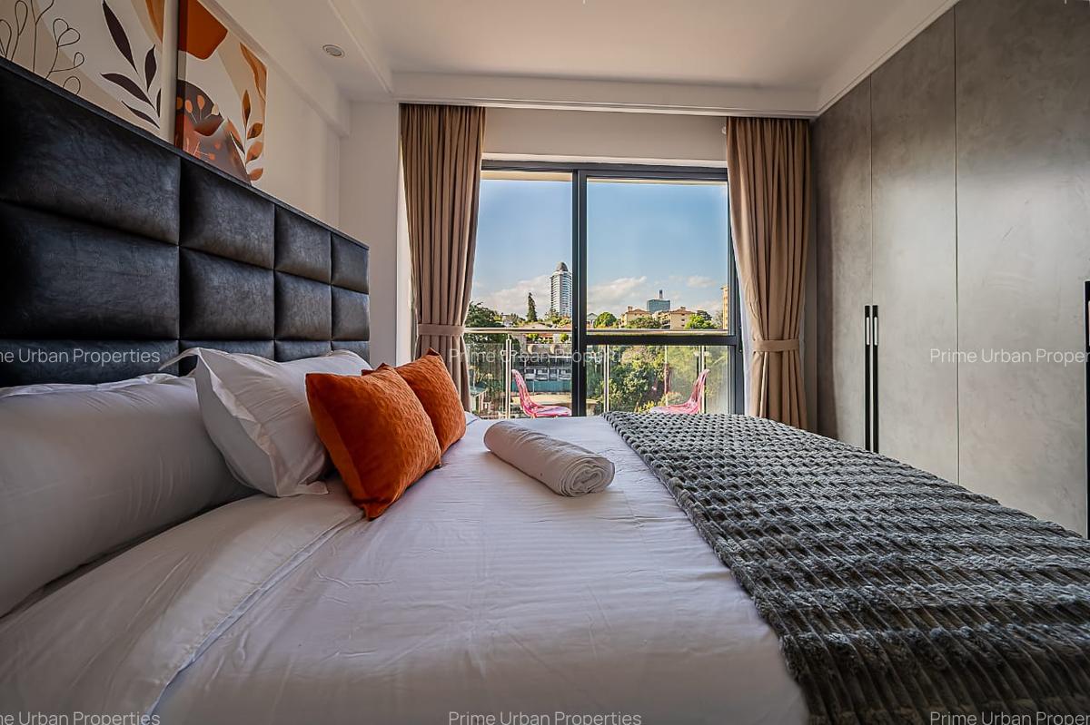 Serviced 2 Bed Apartment with En Suite in Riverside - 4