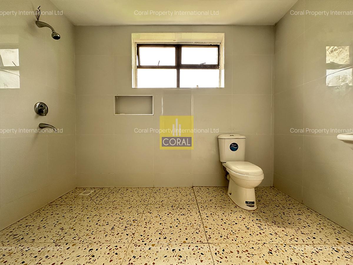 6 Bed House in Kiambu Road - 10
