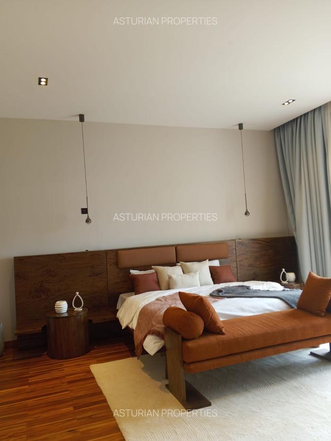 4 Bed Townhouse with En Suite in Westlands Area - 15