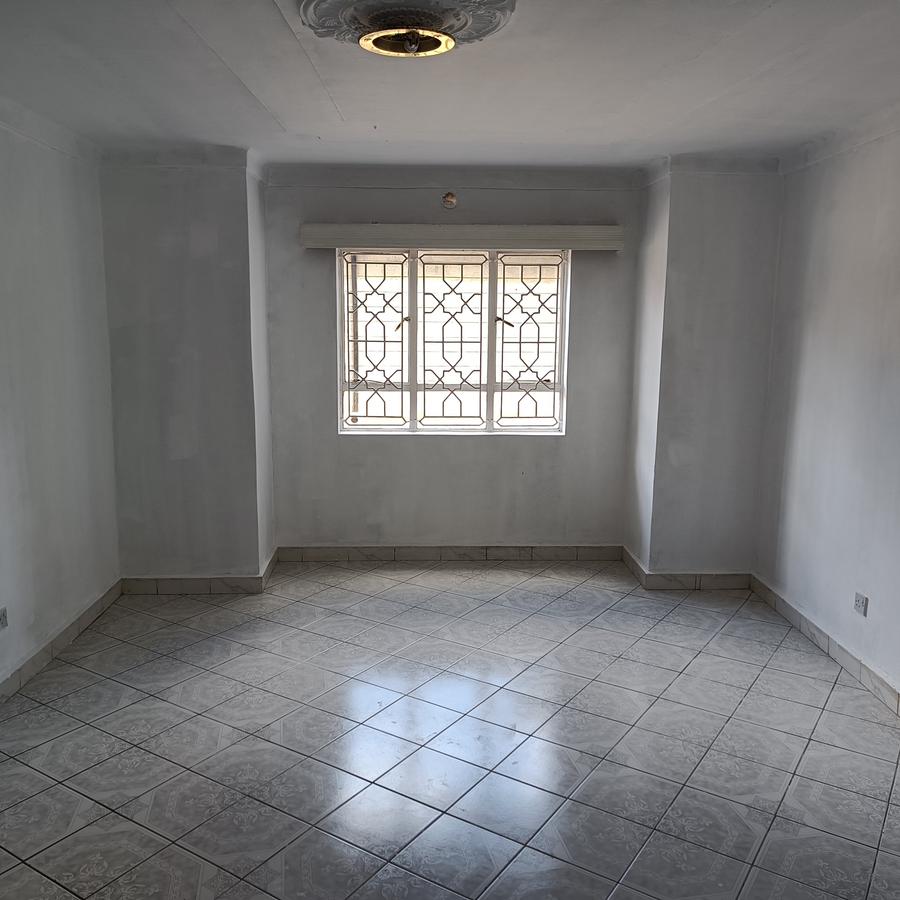 3 Bed Apartment with En Suite in Rhapta Road - 12