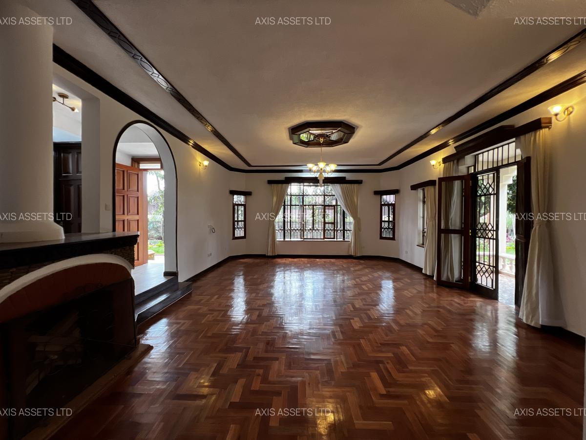 5 Bed Villa with En Suite at Runda Grove - 1