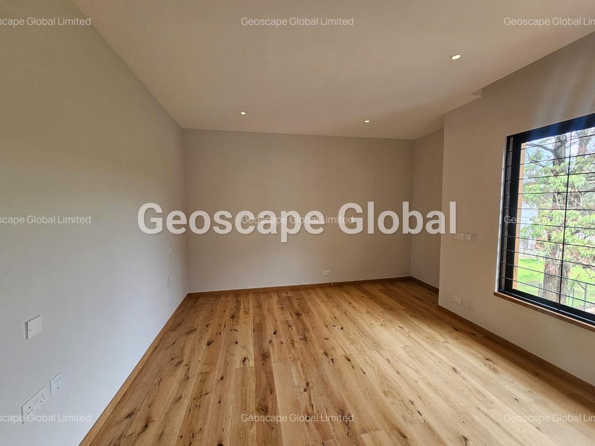 4 Bed House with En Suite in Loresho - 12