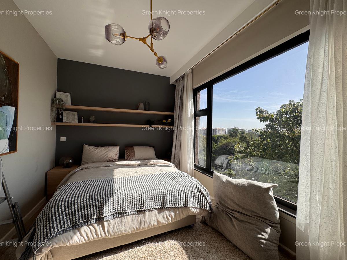 Serviced 2 Bed Apartment with En Suite in Lavington - 8