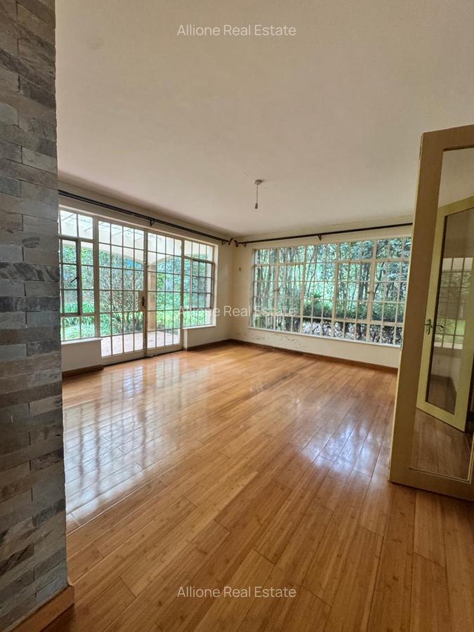 4 Bed Townhouse with Walk In Closet at Near The Hub Mall - 7