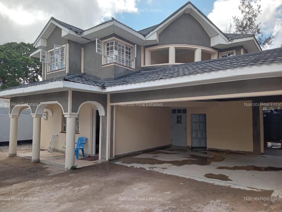 4 Bed House with En Suite in Kitengela - 1