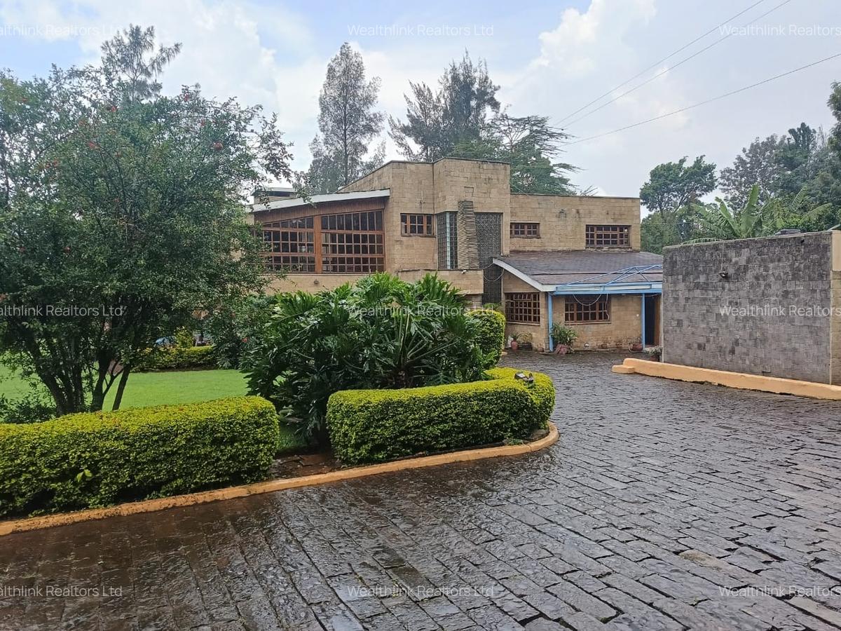 4 Bed House with En Suite at Runda - 5