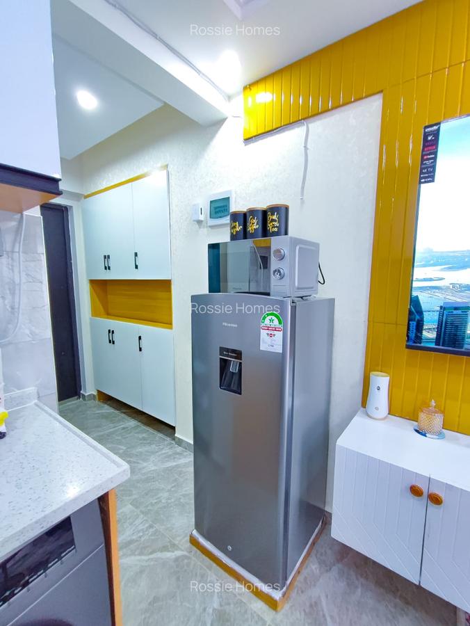 Serviced 1 Bed Apartment with En Suite at Kindaruma Rd - 7