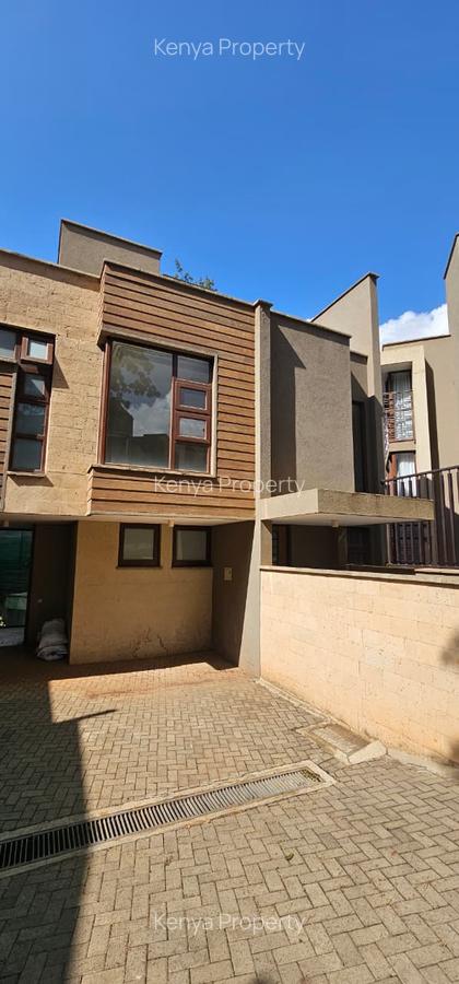 5 Bed Villa with En Suite at James Gichuru Road - 1