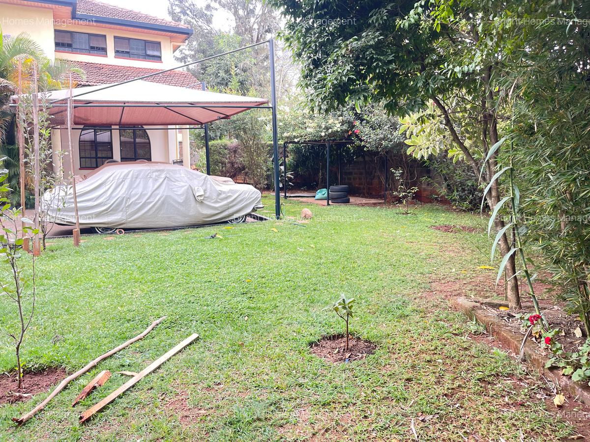 4 Bed Townhouse with En Suite in Lavington - 3