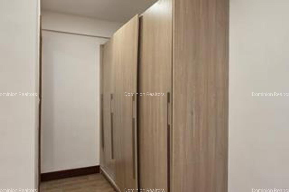 3 Bed Apartment with En Suite in Parklands - 14
