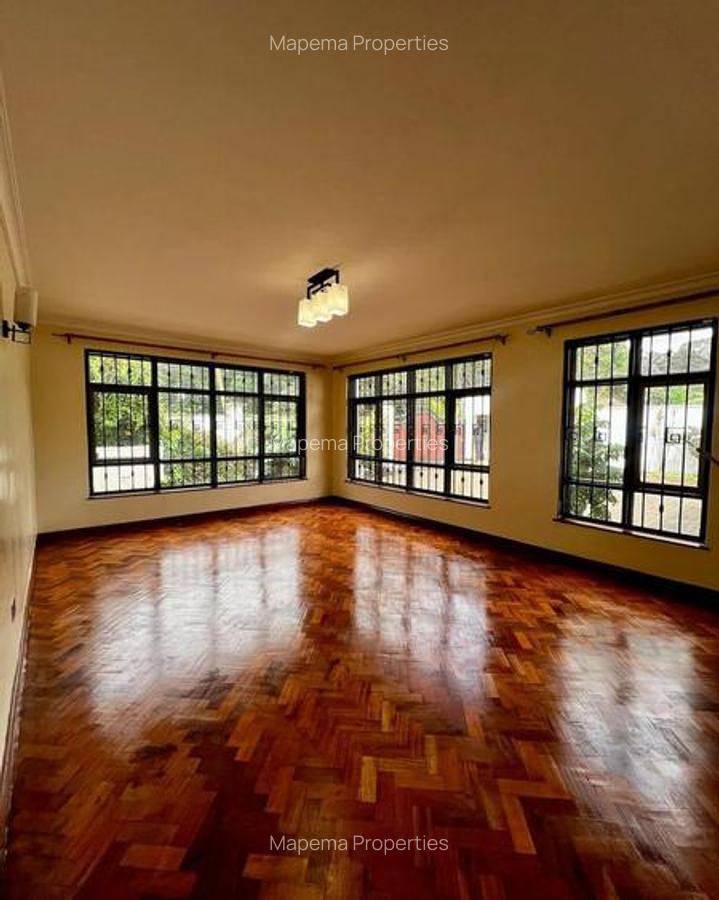 5 Bed House with En Suite at Miotoni - 9