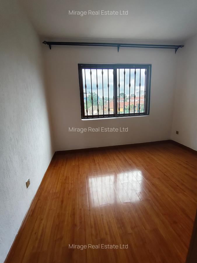3 Bed Apartment with Swimming Pool in Kileleshwa - 4
