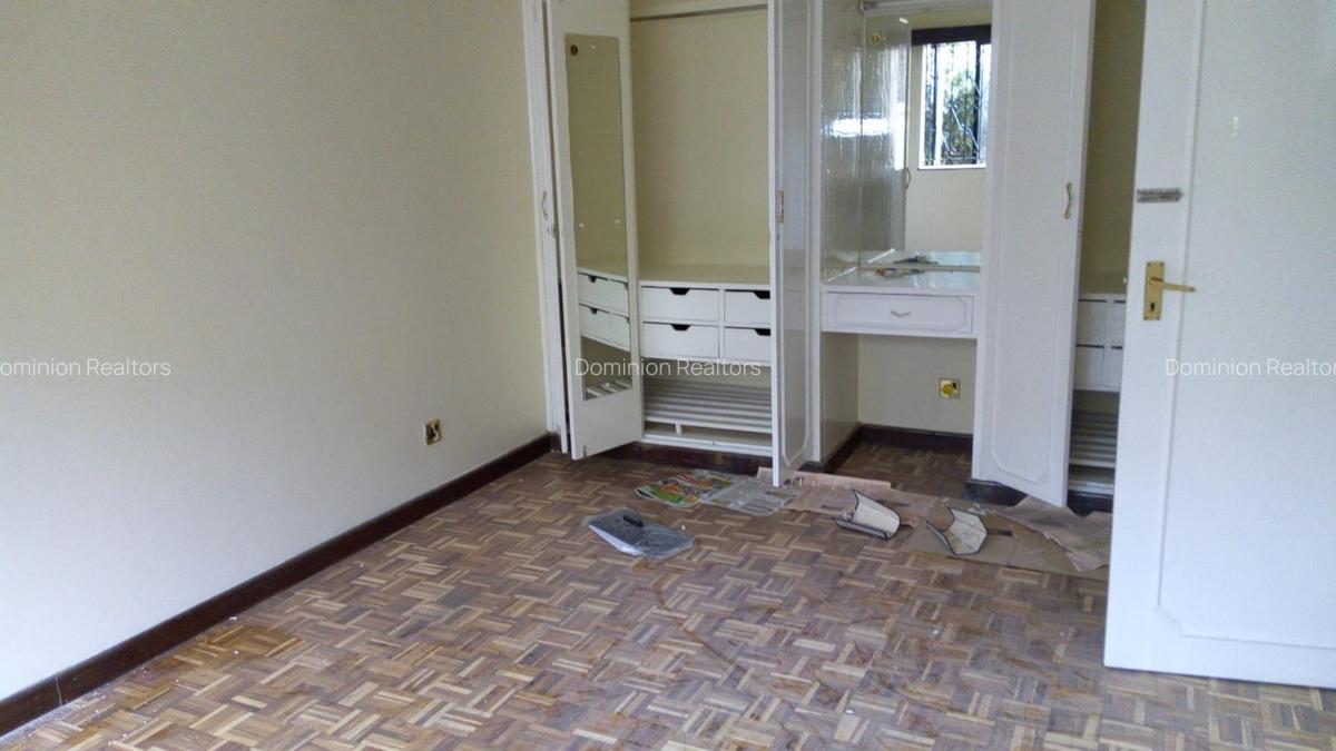 3 Bed Apartment with En Suite in Westlands Area - 15