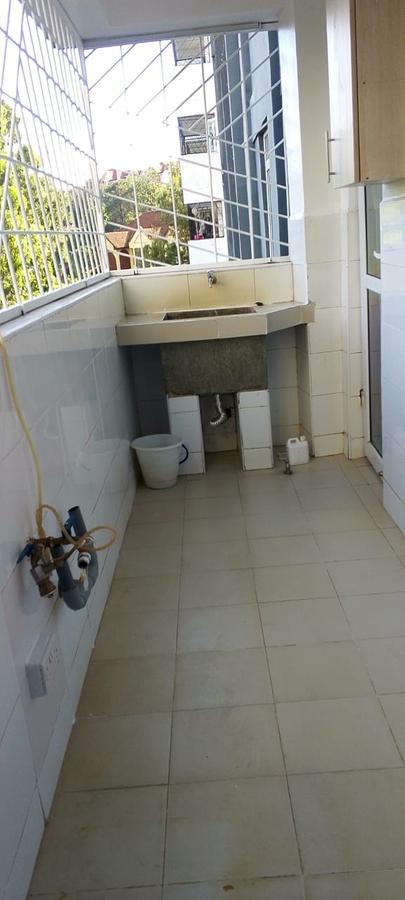 3 Bed Apartment with En Suite in Lavington - 6