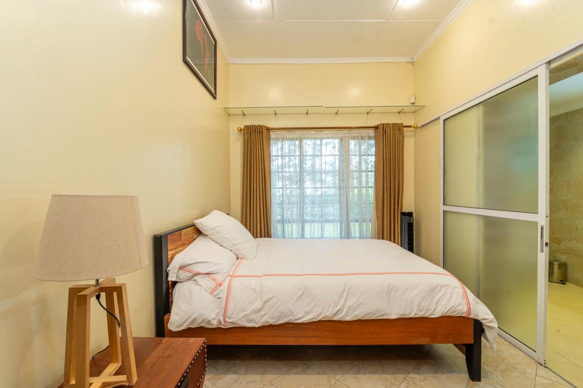 4 Bed House with En Suite in Runda - 10