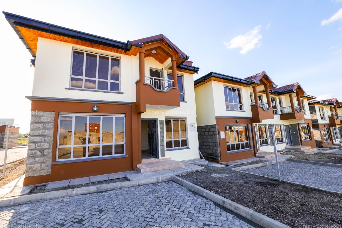 4 Bed Townhouse with En Suite at Enkasiti Kimalat - 2