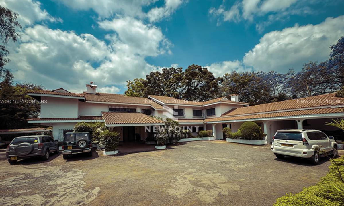 5 Bed House with En Suite in Kitisuru - 1