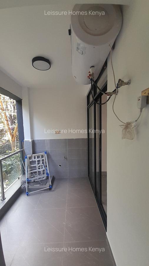 2 Bed Apartment with En Suite at Hatheru Road - 15