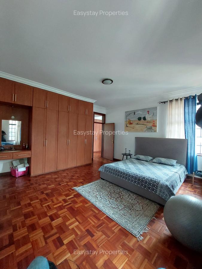 4 Bed Townhouse with En Suite in Lavington - 9