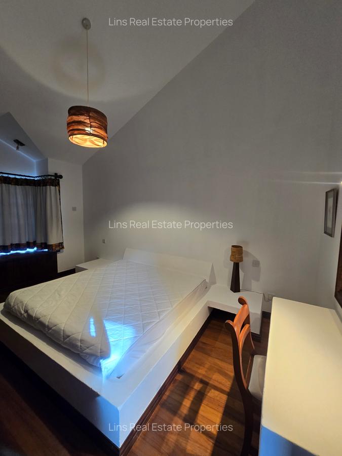3 Bed Townhouse with En Suite in Spring Valley - 16
